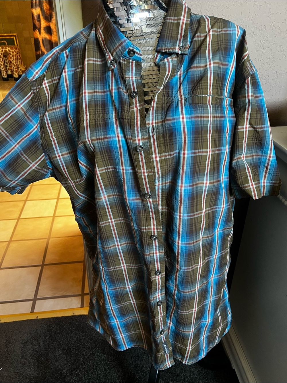 Eddie Bauer Olive & Blue Plaid Short-Sleeve Button-Down Shirt